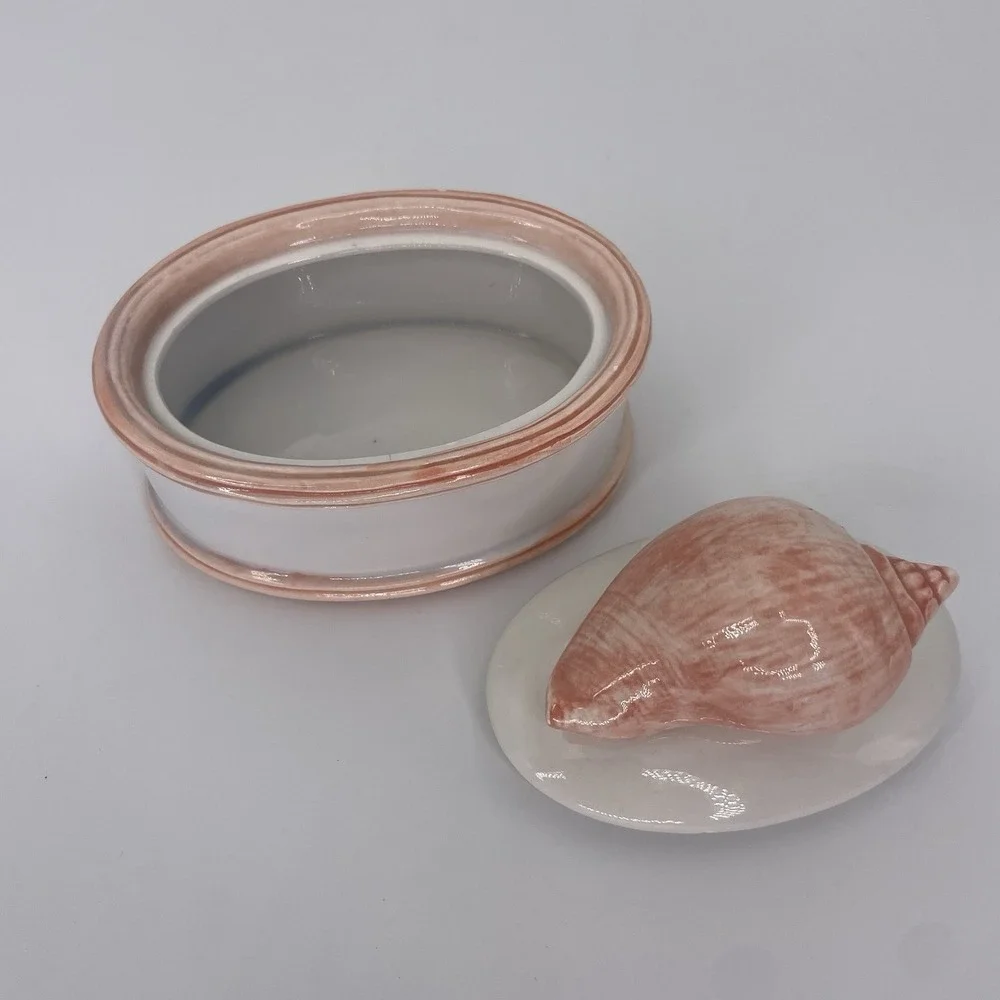 Vintage Ceramic Seashell Trinket Box Oval Coastal Grandma Decor Peach White